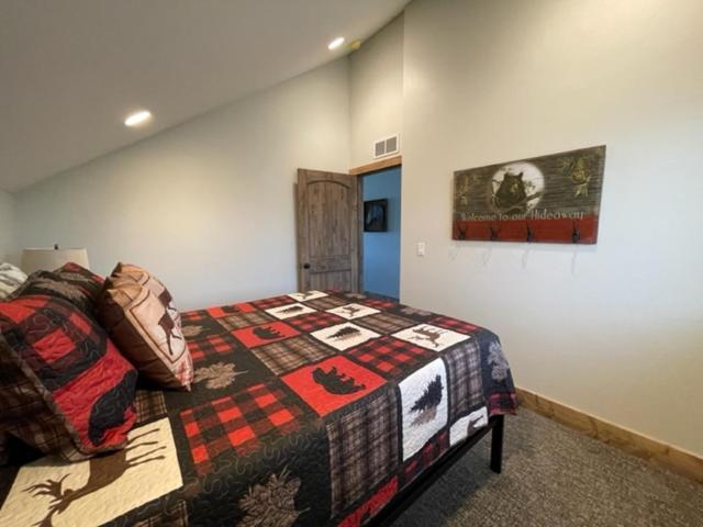 3501 Joseph Dr 30 Miles From Yellowstone Entrance! Island Park Buitenkant foto